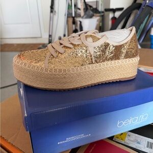 Beira Rio Women's Gold Sequin Platform Sneakers